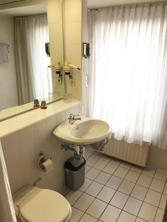 Hotel Ambassador Bonn Rum bild